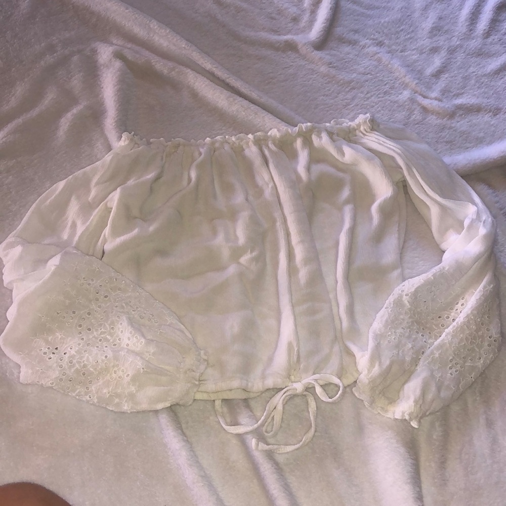 Off the shoulder white long sleeve
